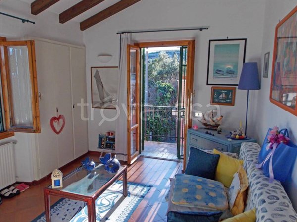 appartamento in vendita a Rapallo in zona San Michele di Pagana