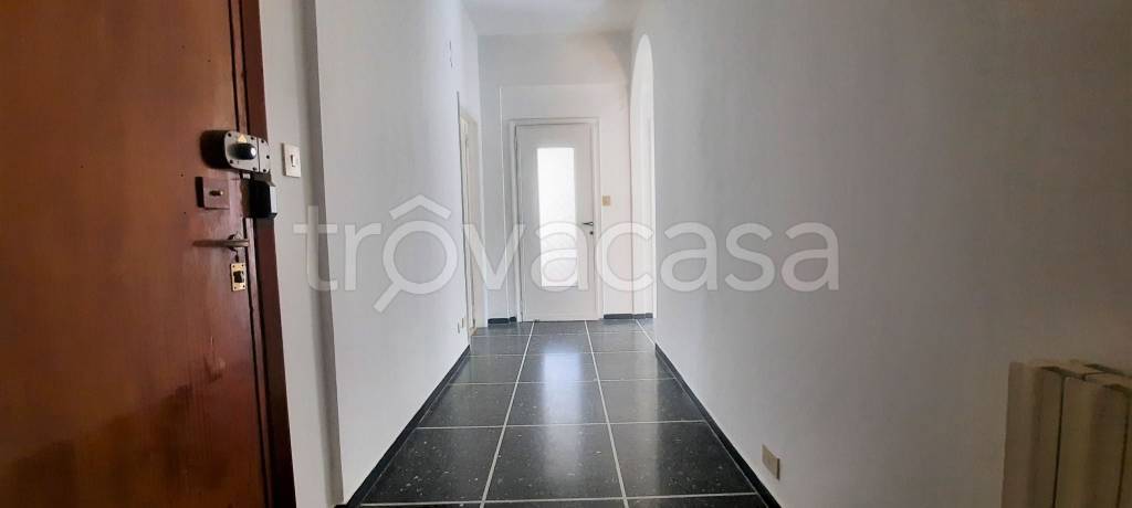 appartamento in vendita a Rapallo in zona Montallegro