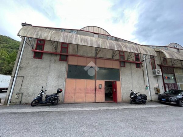 negozio in vendita a Rapallo
