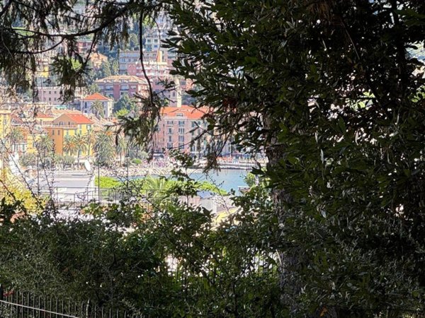 appartamento in vendita a Rapallo