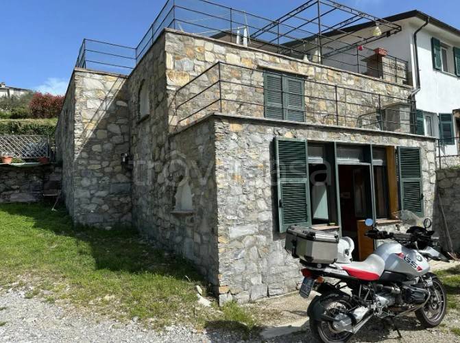 casa indipendente in vendita a Rapallo