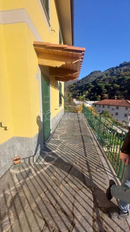 casa indipendente in vendita a Rapallo