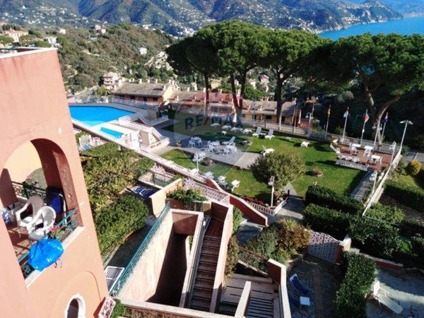 appartamento in vendita a Rapallo in zona San Michele di Pagana