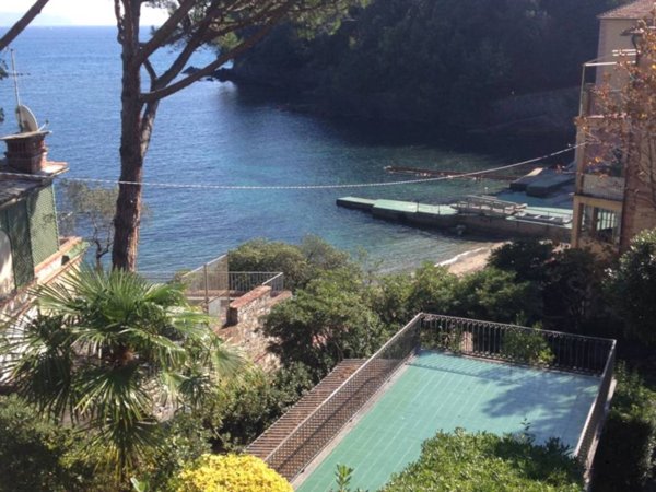 appartamento in vendita a Rapallo in zona San Michele di Pagana