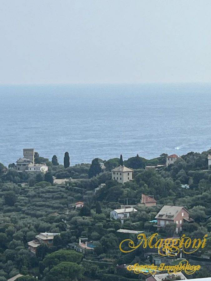 appartamento in vendita a Rapallo in zona San Michele di Pagana