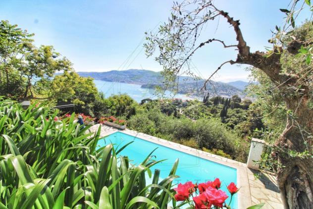 casa indipendente in vendita a Rapallo