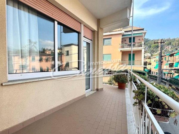 appartamento in vendita a Rapallo in zona San Michele di Pagana