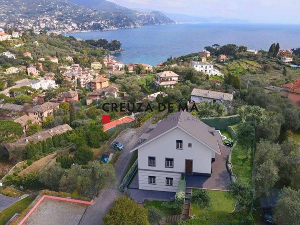 casa indipendente in vendita a Rapallo in zona San Michele di Pagana