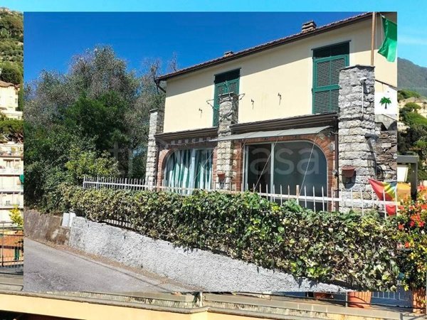 casa indipendente in vendita a Rapallo