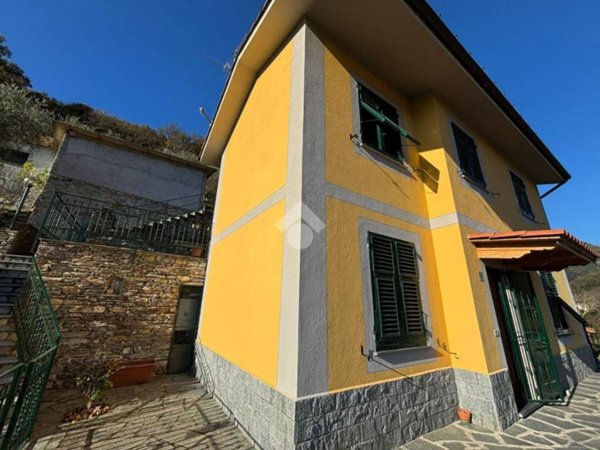 casa indipendente in vendita a Rapallo