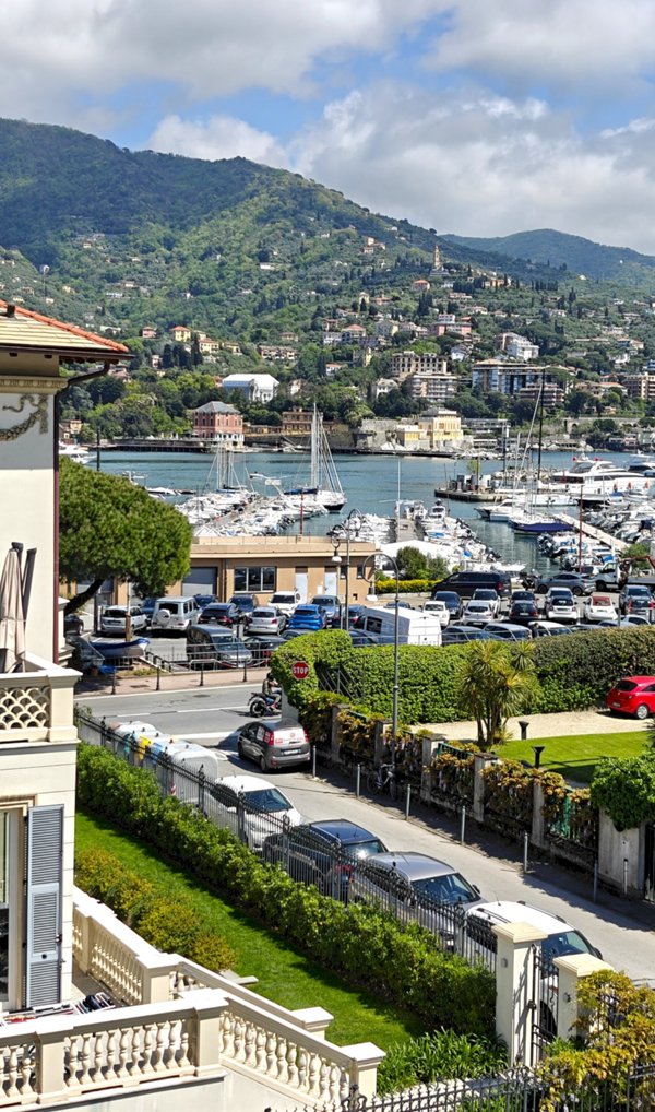 casa indipendente in vendita a Rapallo