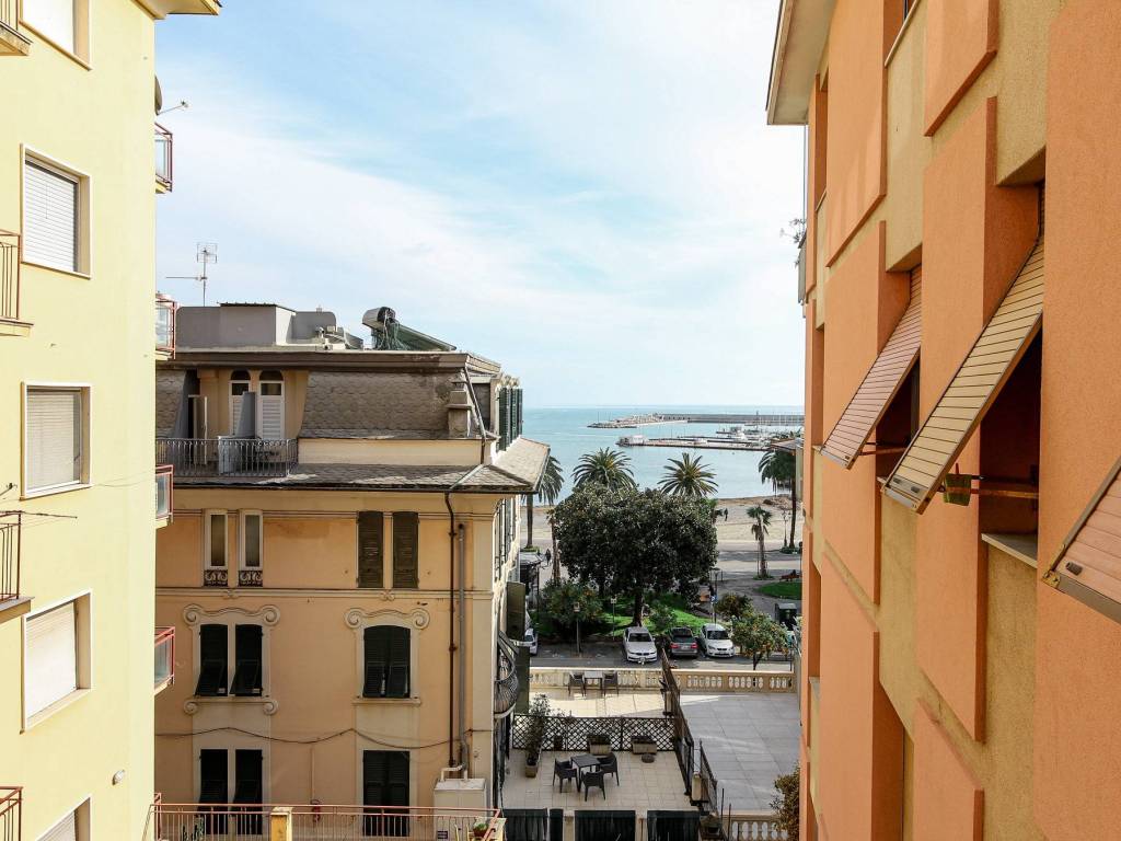 appartamento in vendita a Rapallo