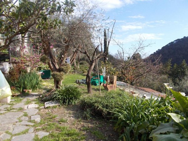 casa indipendente in vendita a Rapallo