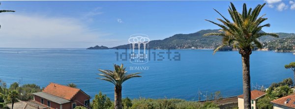 appartamento in vendita a Rapallo