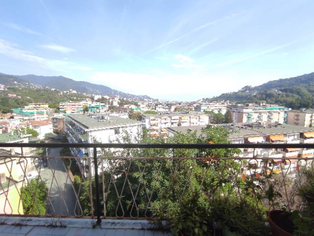 appartamento in vendita a Rapallo in zona San Michele di Pagana