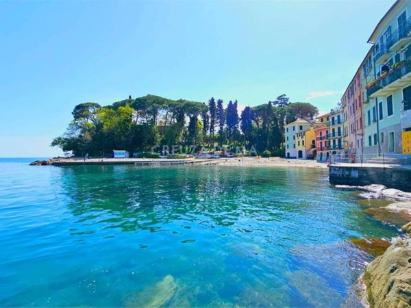 appartamento in vendita a Rapallo in zona San Michele di Pagana