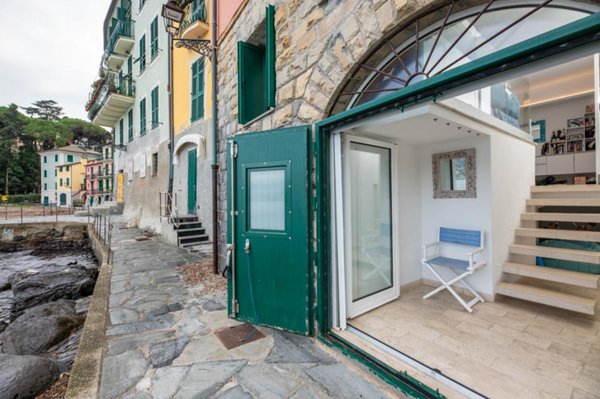 appartamento in vendita a Rapallo in zona San Michele di Pagana