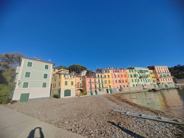 appartamento in vendita a Rapallo in zona San Michele di Pagana