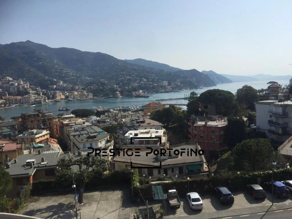 appartamento in vendita a Rapallo in zona San Michele di Pagana