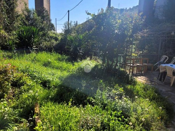 casa indipendente in vendita a Rapallo