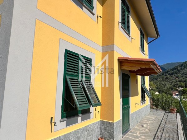 casa indipendente in vendita a Rapallo in zona San Pietro di Novella