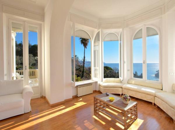 appartamento in vendita a Rapallo in zona San Michele di Pagana