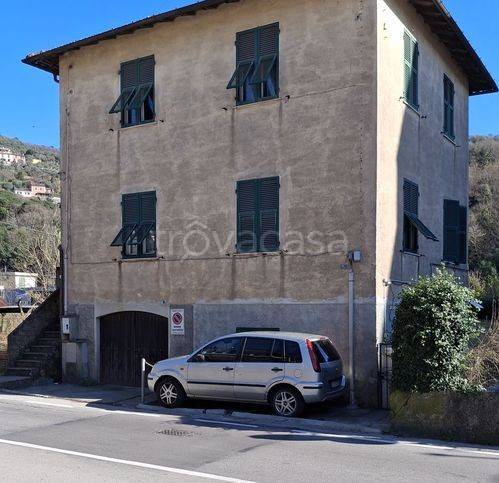 casa indipendente in vendita a Rapallo in zona San Pietro di Novella