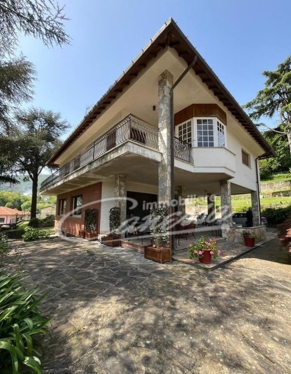 casa indipendente in vendita a Rapallo in zona Santa Maria del Campo