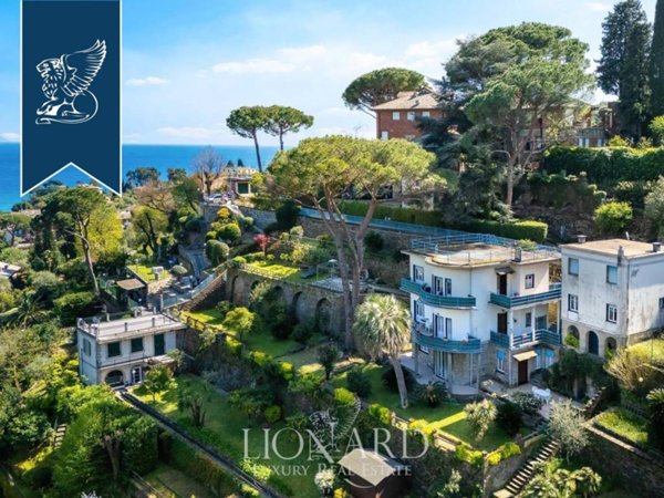 casa indipendente in vendita a Rapallo