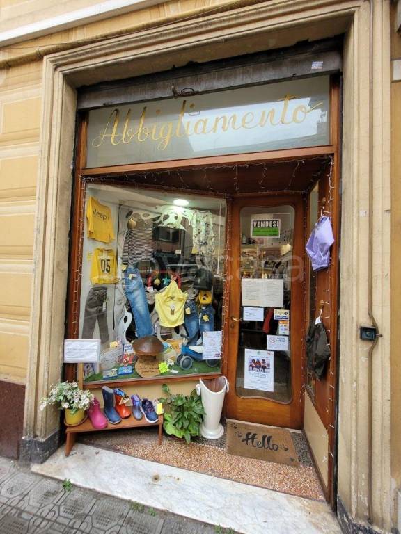 negozio in vendita a Rapallo