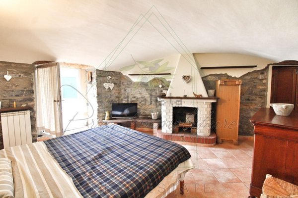 appartamento in vendita a Rapallo in zona San Michele di Pagana