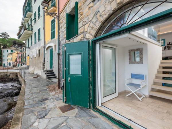 appartamento in vendita a Rapallo in zona San Michele di Pagana