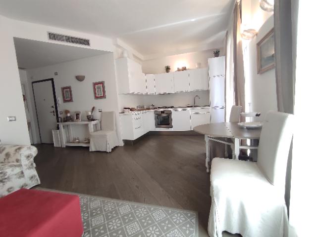 appartamento in vendita a Rapallo in zona San Michele di Pagana