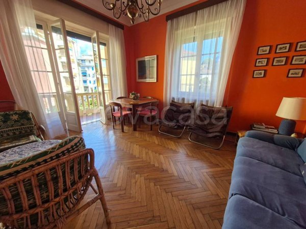 appartamento in vendita a Rapallo in zona Montallegro