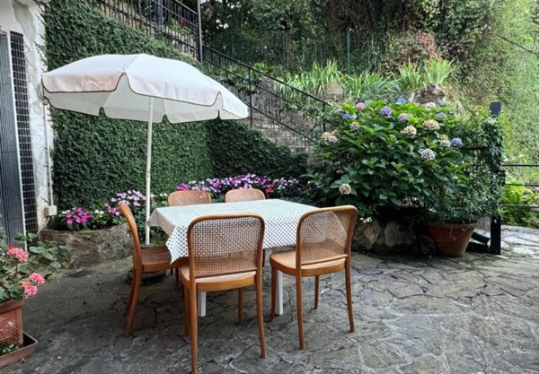 appartamento in vendita a Rapallo in zona San Michele di Pagana