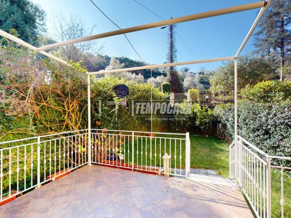 appartamento in vendita a Rapallo in zona San Michele di Pagana