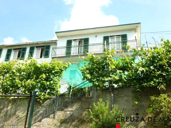 casa indipendente in vendita a Rapallo in zona Montepegli