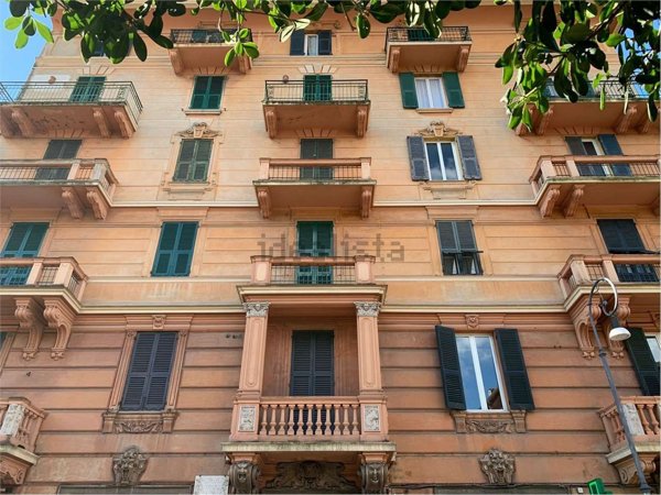 appartamento in vendita a Rapallo in zona San Michele di Pagana