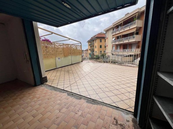 casa indipendente in vendita a Rapallo