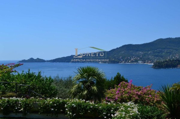 casa indipendente in vendita a Rapallo