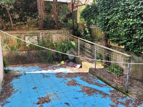 appartamento in vendita a Rapallo in zona San Michele di Pagana