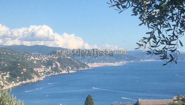 casa indipendente in vendita a Rapallo in zona San Michele di Pagana