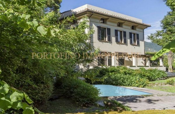 casa indipendente in vendita a Rapallo
