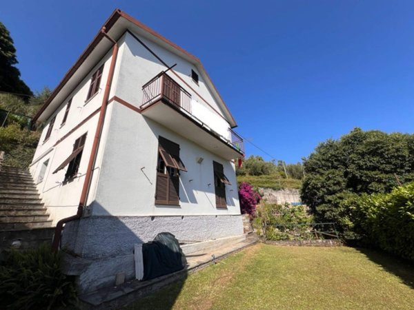 casa indipendente in vendita a Rapallo