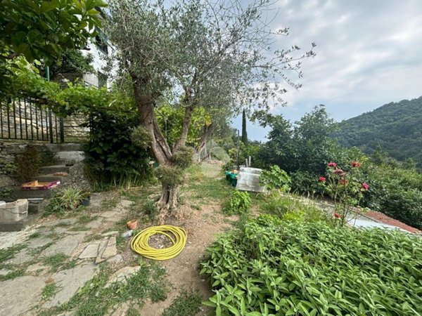 appartamento in vendita a Rapallo in zona Sant'Andrea di Foggia