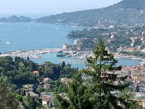 casale in vendita a Rapallo