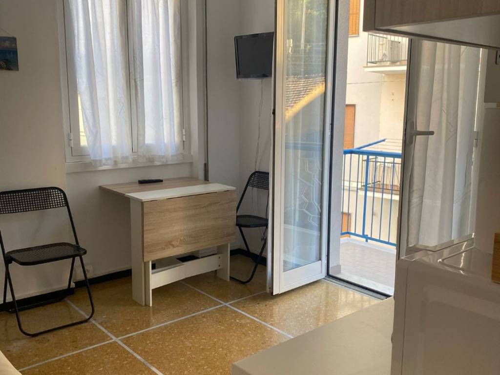 appartamento in vendita a Rapallo in zona San Michele di Pagana