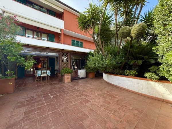 appartamento in vendita a Rapallo in zona Sant'Andrea di Foggia