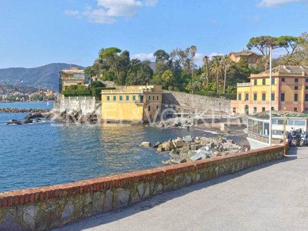 appartamento in vendita a Rapallo in zona San Michele di Pagana