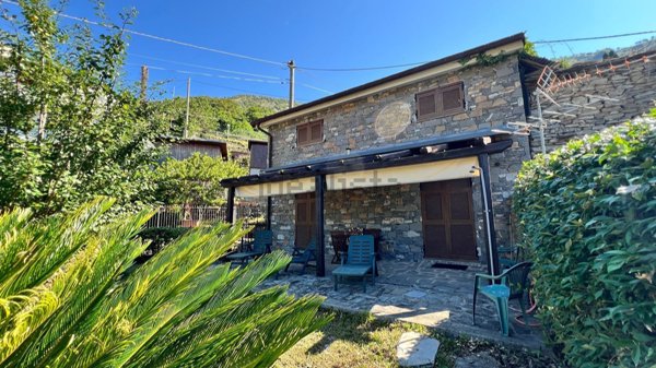 casa indipendente in vendita a Rapallo